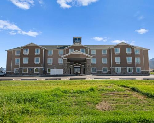 . Cobblestone Hotel & Suites - Ephraim