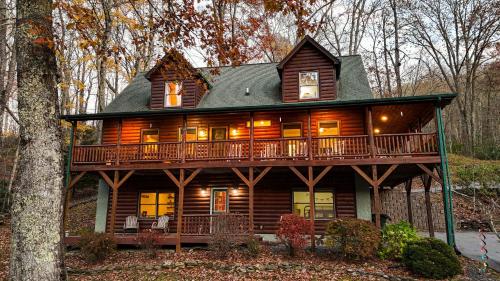 Cabin Cove in Banner Elk, USA