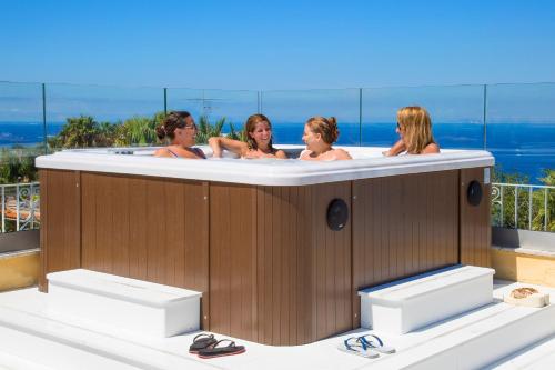 Bañera de hidromasaje, Hotel Crawford in Sant' Agnello