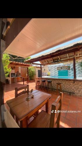 Hotel Solares in Mariano Roque Alonso