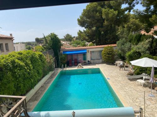 Petite maison dans une propriété - Location saisonnière - Carry-le-Rouet