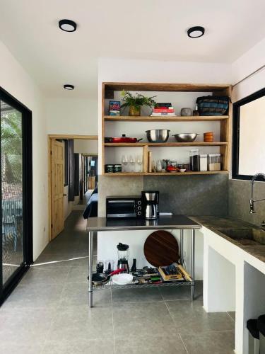 Peaceful house in nature 5 min drive from beach in Playa Ostional