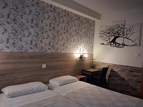 Hostal La Pastora 4