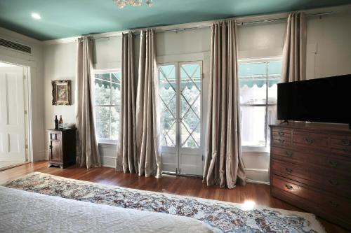 Foley House Inn - image 12