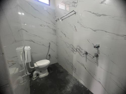 Tej Home Stays & Guest House