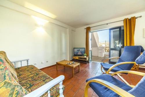 B20 - Sun 2 bed Apartment, Лагуш