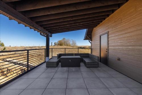 Beartooth Mountain Lodge - Private hot tub - $50 dollar with 3 night stay in Red Lodge (MT)