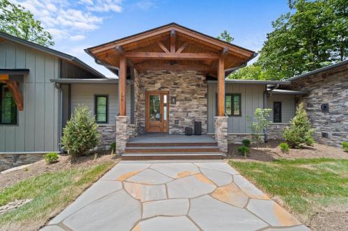 Sky's the Limit at Blue Ridge Mountain Club, Boone