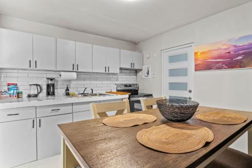 Facilities, Family-Friendly Home for 5 Near Airport & Beaches in Carolina