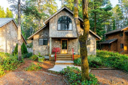 Sea Dream MCA#398 in Manzanita (OR)