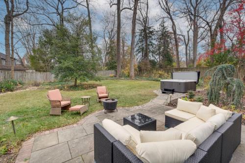 Upscale Family Retreat Near DC & Georgetown! in Bethesda