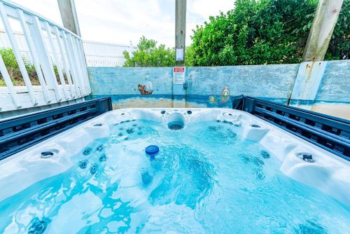 The Nags Header - NH MP 11.5 Oceanfront Pool Hot Tub Pool Table Pets OK Flex Stays - image 2