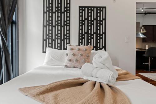 Luxurious Condo, Amazing Location in Philadelphia, USA