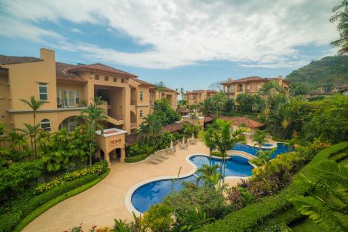Bella Vista 2D 3 bdr 3 1 and half bath in חראדורה