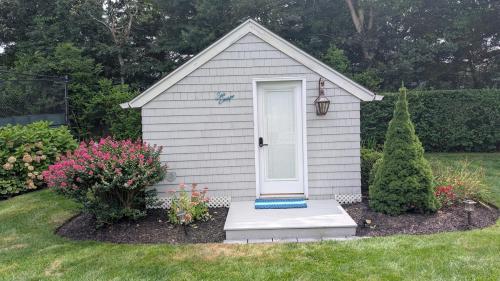 Tennis & Sea Escape - Hydrangeas in the Hamptons in Vesthemptonas pludmale (NY)