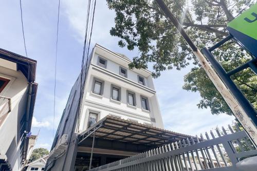 入口, 烏爾班維尤每日賓館帕斯圖爾萬隆 (Urbanview Daily Guest House Pasteur Bandung) in 巴斯德