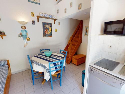 Maison lumineuse 6 pers. avec piscine proche Sète - FR-1-785-31 (Maison lumineuse 6 pers. avec piscine proche Sete - FR-1-785-31) in Vic-la-Gardiole