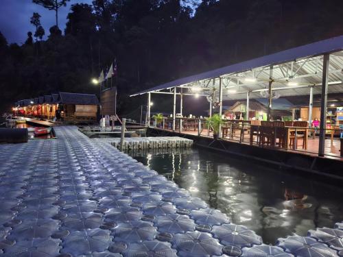 카오속 (수랏타니) Khaosok Foresta Resort 호텔 레스토랑