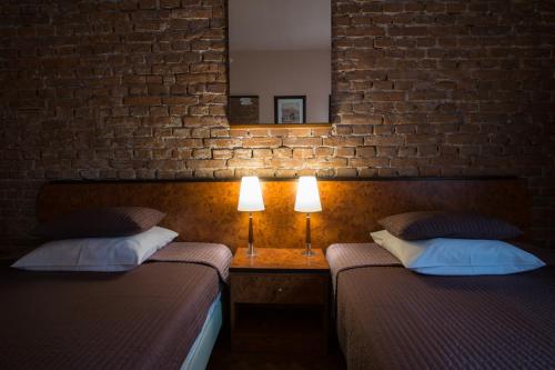 Finger Guest Rooms – Krakow, PA