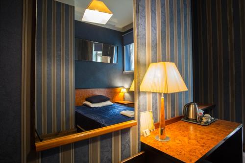 Finger Guest Rooms – Krakow, PA