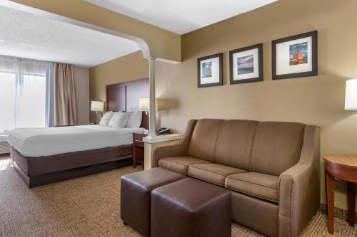 Comfort Suites Grandville - Grand Rapids SW in Grandville, USA