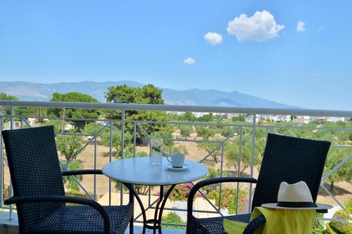 Hotel Kalloni - image 14