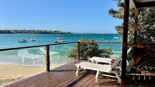 Bundeena Beach Hut in Bundeena