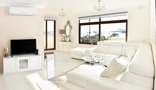 Seagull Penthouse Marsaxlokk - image 5