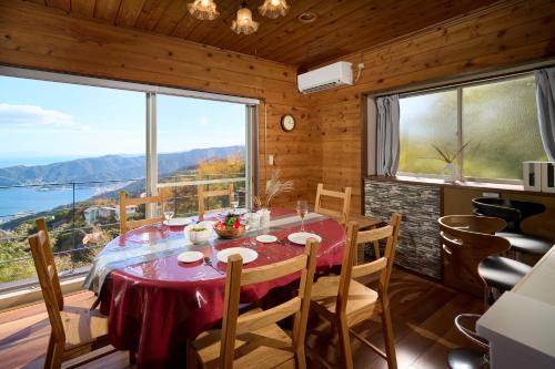 Facilities, Suite Villa Atami Ocean House in Kamitaga