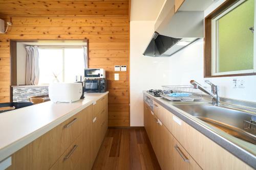 Suite Villa Atami Ocean House in Kamitaga