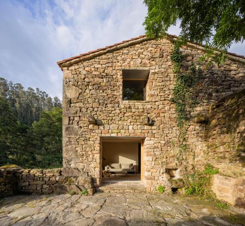 Viesnīcas āriene, Casa Mínima retiro Passivhaus (Casa Minima retiro Passivhaus) in Valvanuz