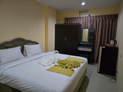 room detail thumbnail 1