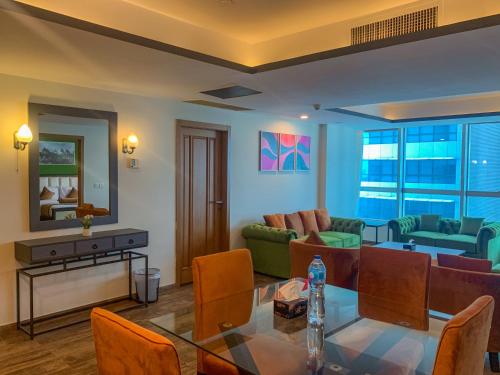 Centaurus Apartments Islamabad - image 11