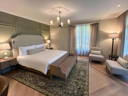 Mount Grace Hotel & Spa Room Type - Deluxe King Room