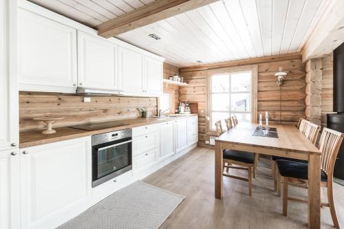 Stranda Fjellgrend 3 bedrooms - 68B in Stranda