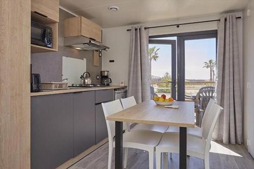 3 bedrooms, 3 beds