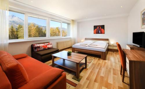 1 double bed, 1 sofa bed