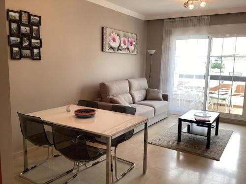 2101-Nice penthouse in complex with pools - image 3