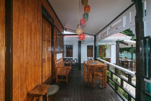 RedDoorz @ Tandikan Beach Cottages - 편의 시설/서비스