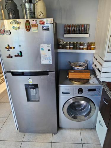 Duplex con Patio y Parrilla en Barrio Caisamar in Caisamar