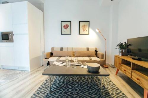 Bright and modern 2D apartment - Seville center 3