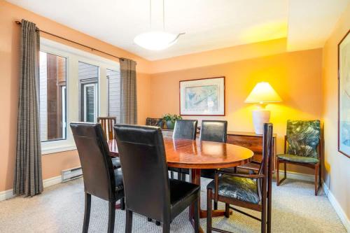 Apres & Away - Walk to Blue Mountain Village in 藍山(ON)