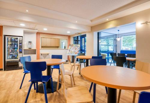 Restaurant, B&B Hotel Liege in Liege