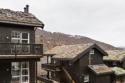 Stranda Fjellgrend 3 bedrooms and loft - 80C in Странда