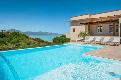 Exterior view of Villa DellAcqua