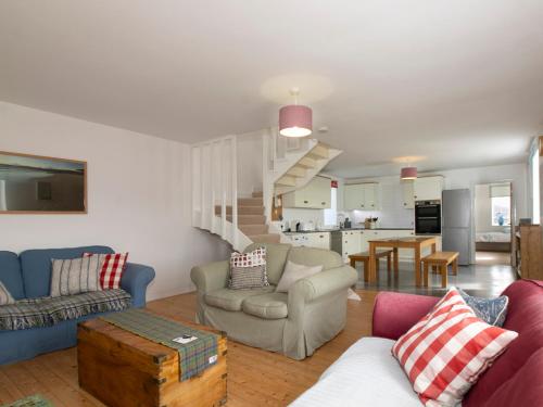 Ardview House 4 Bedroom House in Leverburgh in Leverburgh