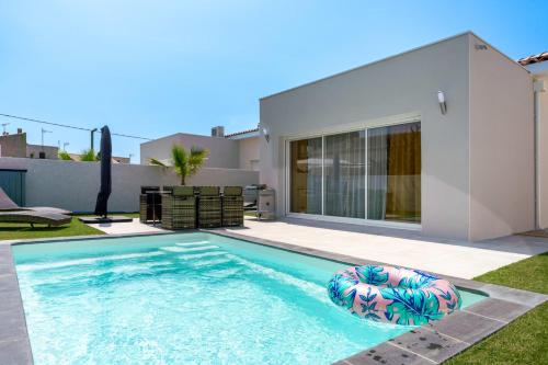 Duo de Villas 6 ch 2 pisc plage à 500 m - Location, gîte - Sérignan