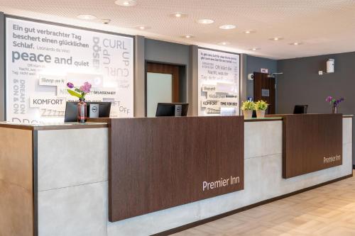 Lobby, Premier Inn München Airport Ost in Munich