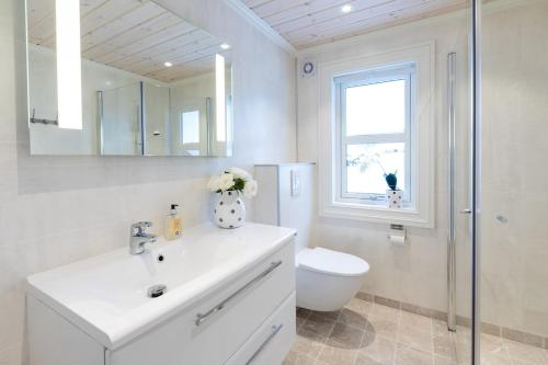 Stranda Fjellgrend 2 bedrooms and loft - 24B in Stranda