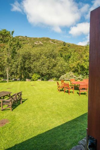 Bridge End Farm Cottages - image 3